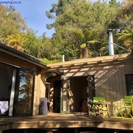 Golden Bay Glamping Hotel Takaka Exterior photo